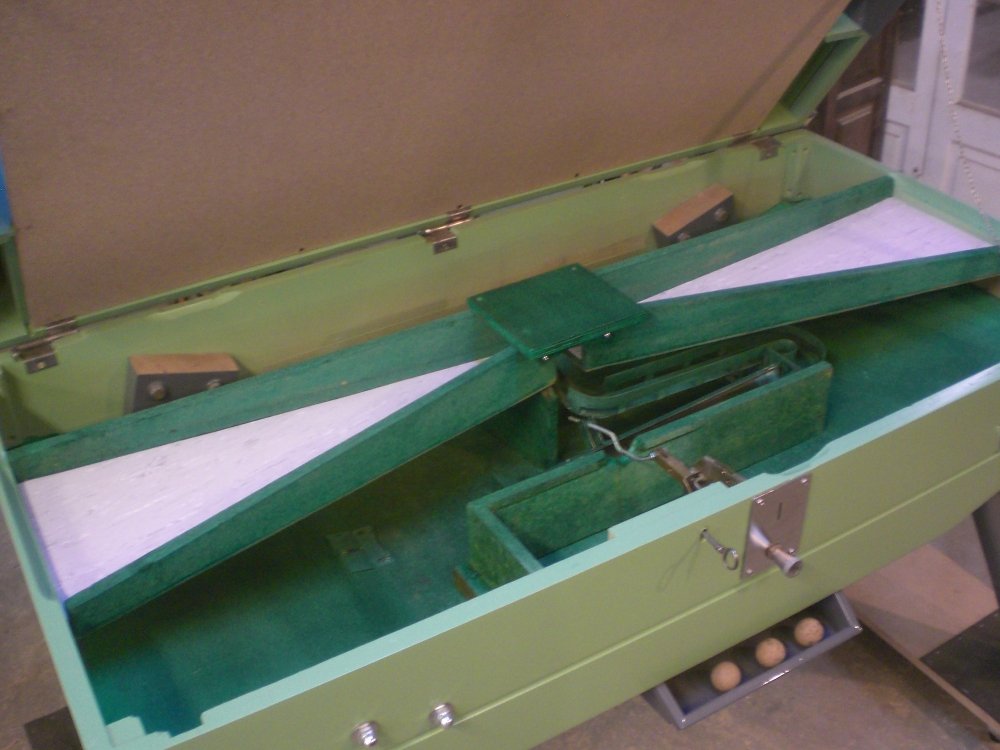 Baby Foot René Pierre laqué